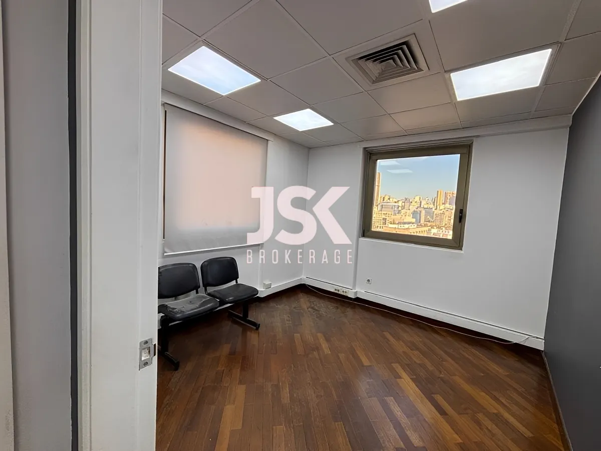 Office for rent in Badaro