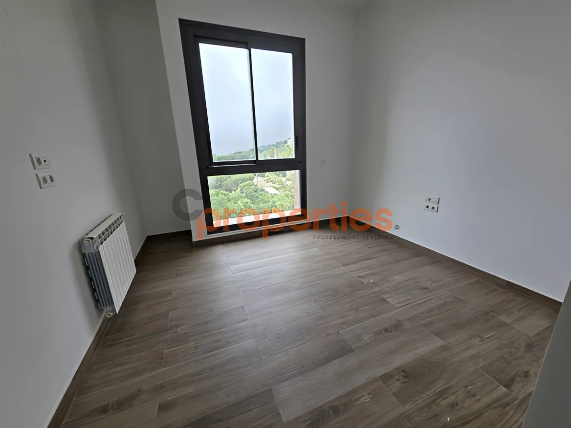 Apartment for Sale in Bikfaiya - 3 bed, 3 bath