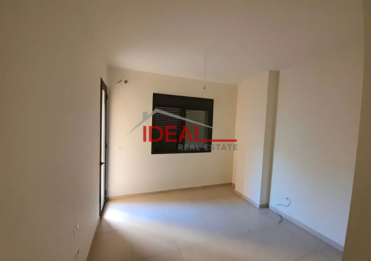Apartment for sale in Ballouneh, Lebanon