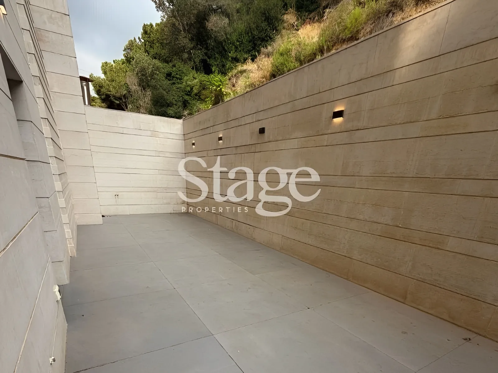 Apartment for sale in Mansourieh, Lebanon