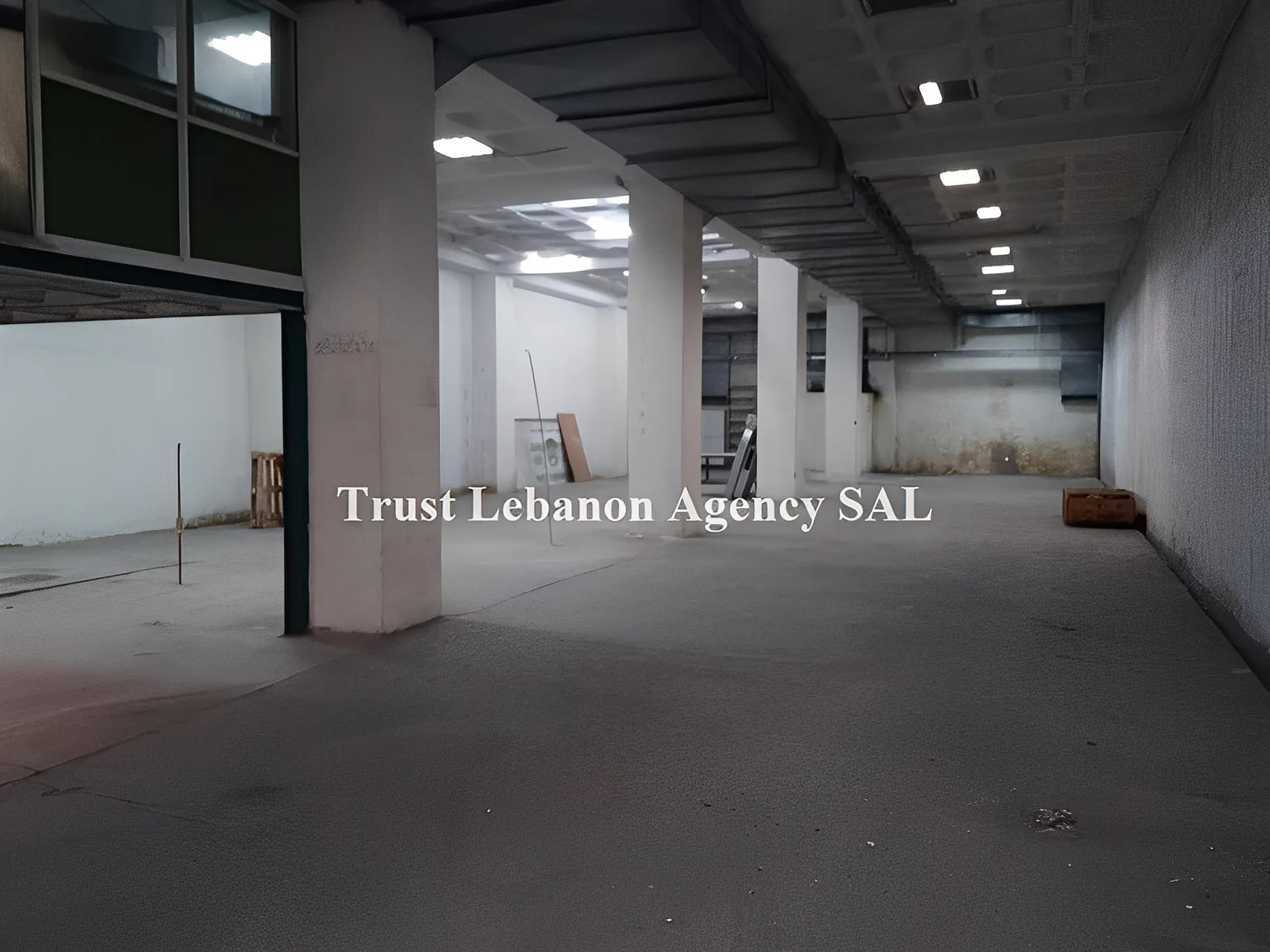 Warehouse for sale in Mar Roukouz
