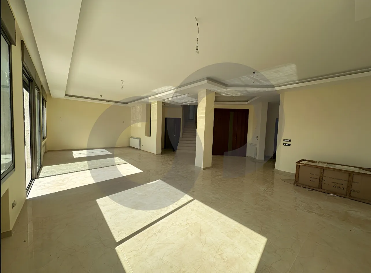 Villa for Sale in Ajaltoun - 5 bed, 6 bath
