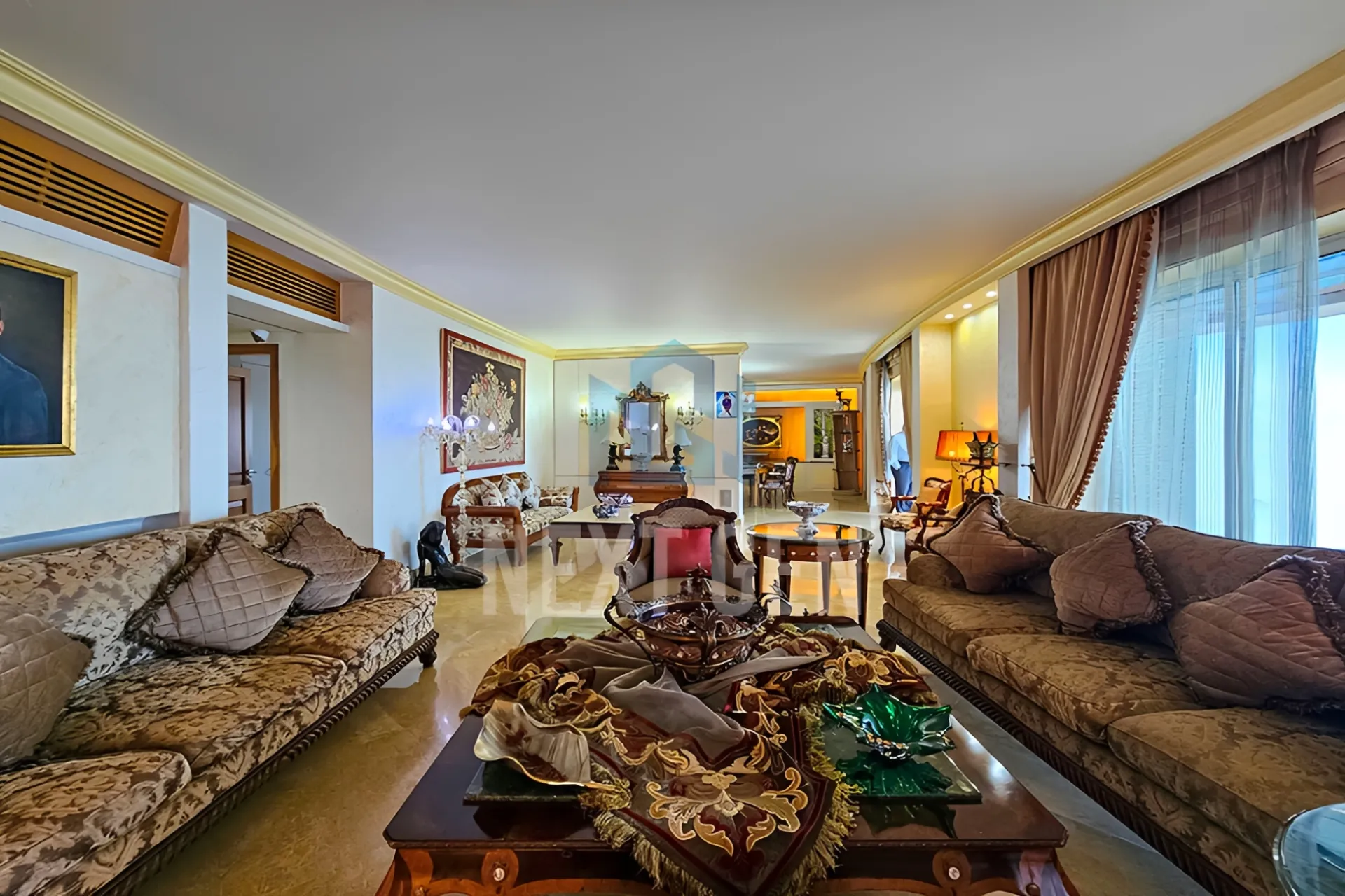Apartment for sale in Ain Al Mraiseh, Beirut, Lebanon