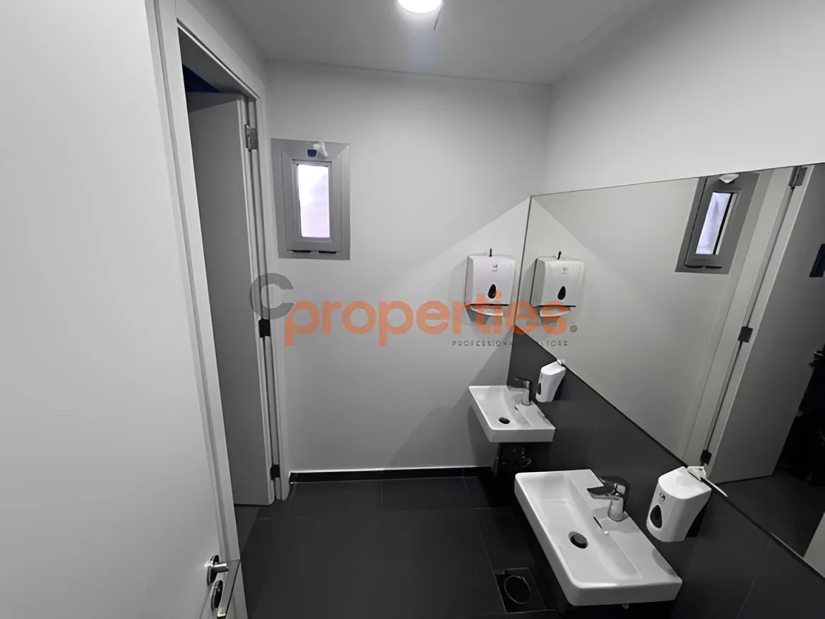 Office for rent in Dekwaneh, Lebanon