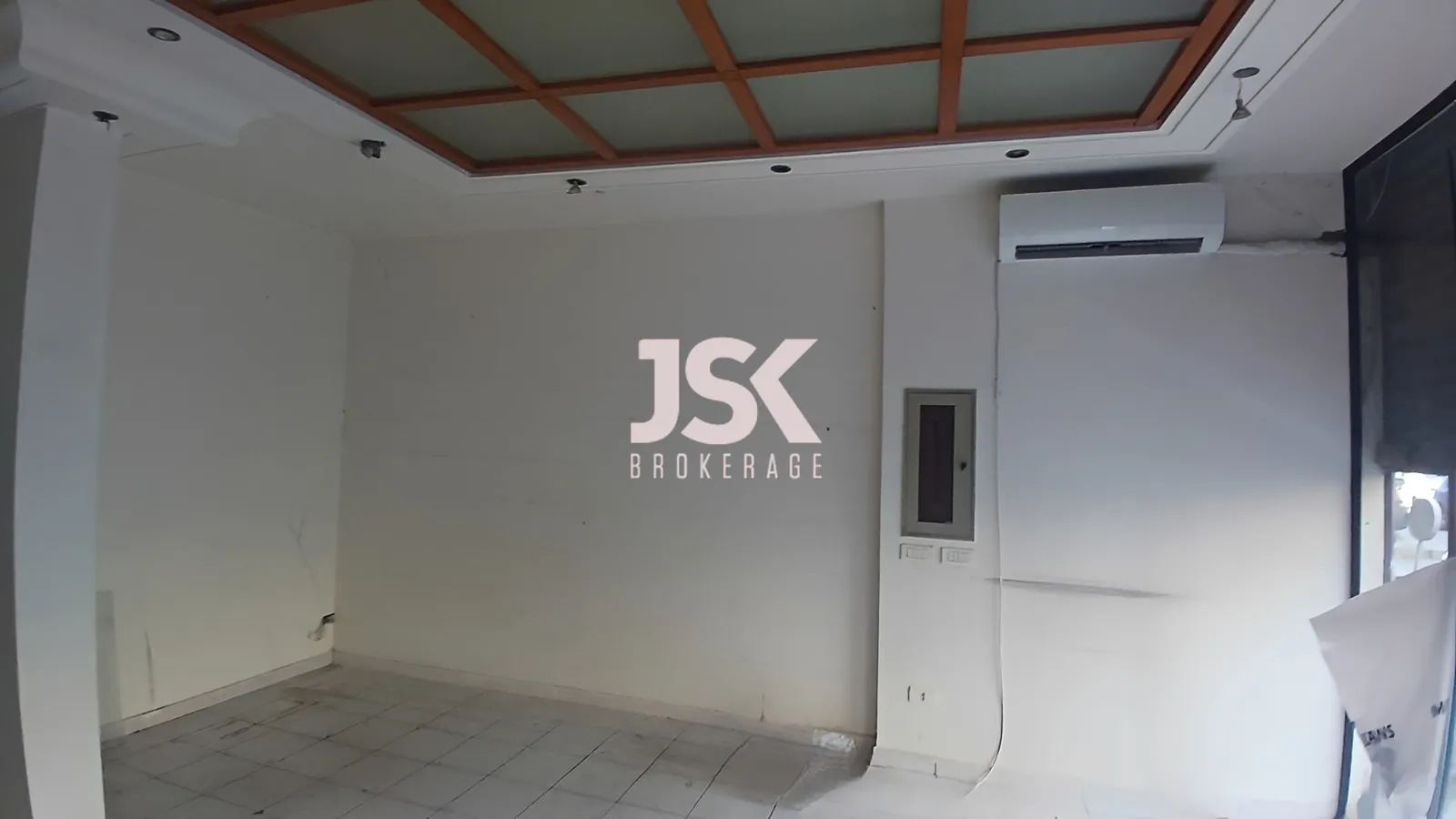Shop for rent in Zalka