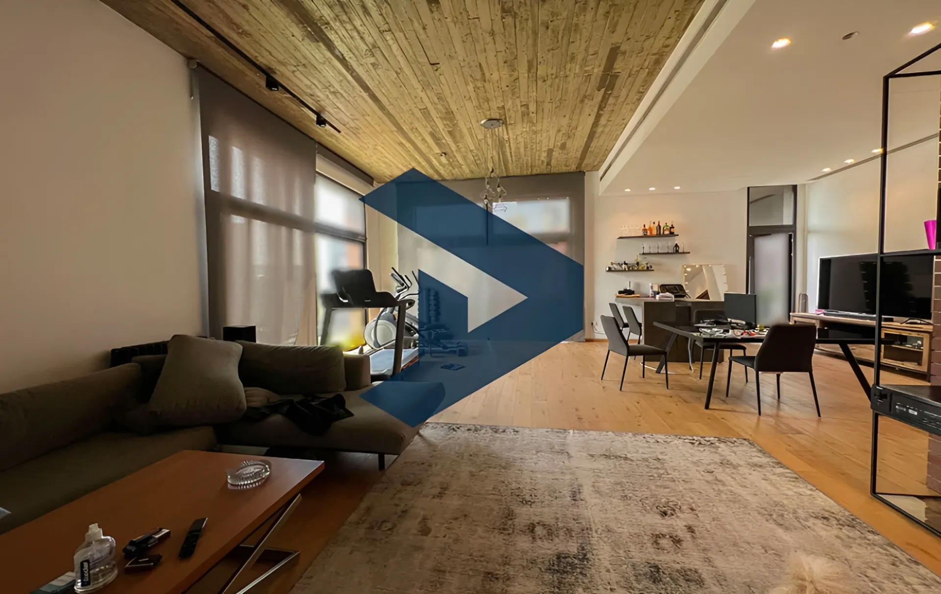 Penthouse for rent in Achrafieh, Beirut, Lebanon - 2 bed, 4 bath