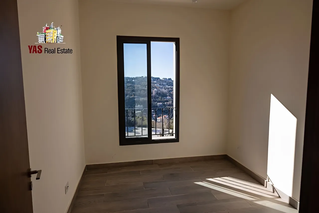 Villa for Sale in Ashqout - 3 bed, 5 bath