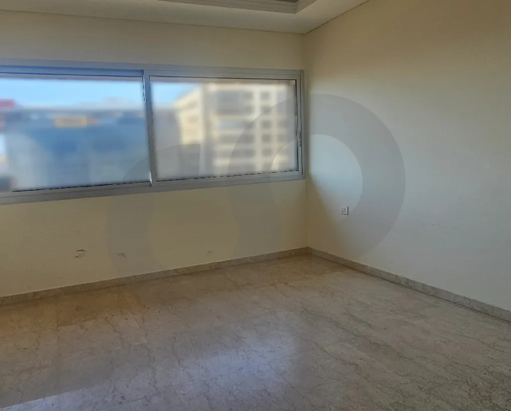 Apartment for Rent in Jnah
