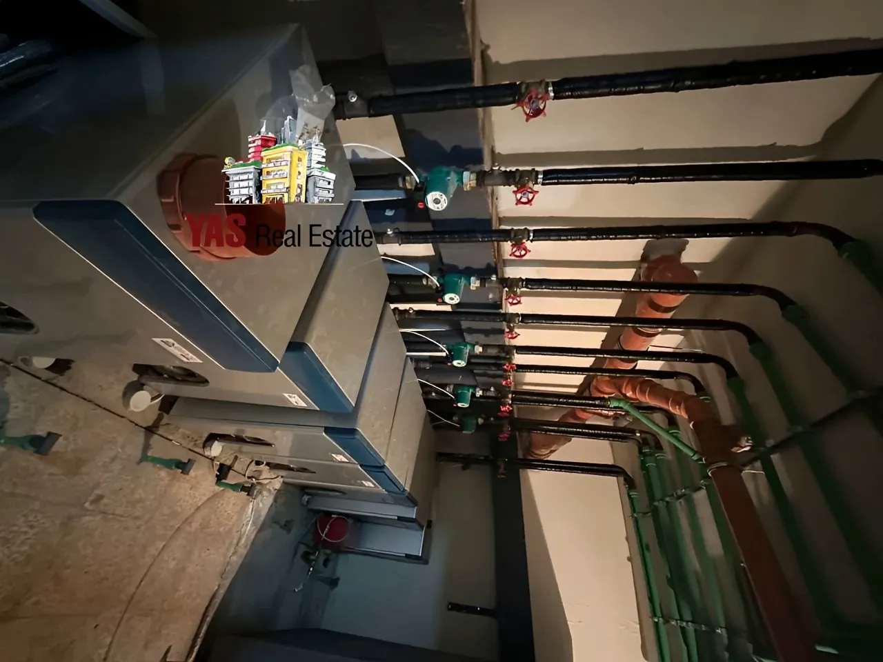 Apartment for Sale in Kornet El Hamra