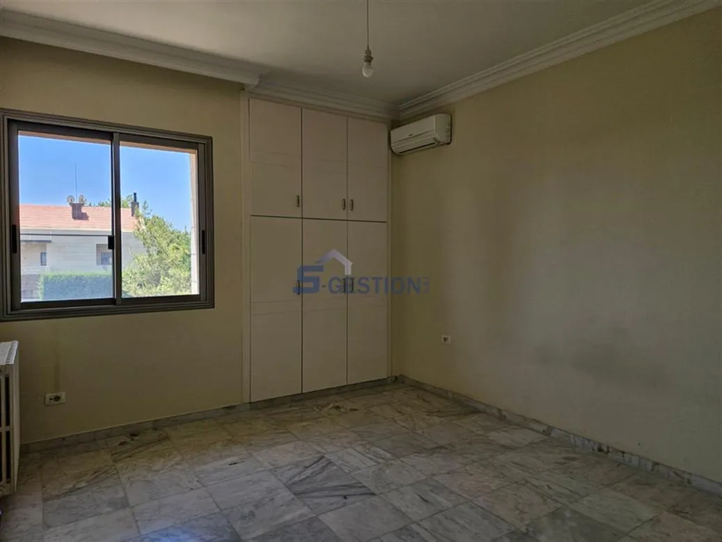 Apartment for Rent in Baabdat