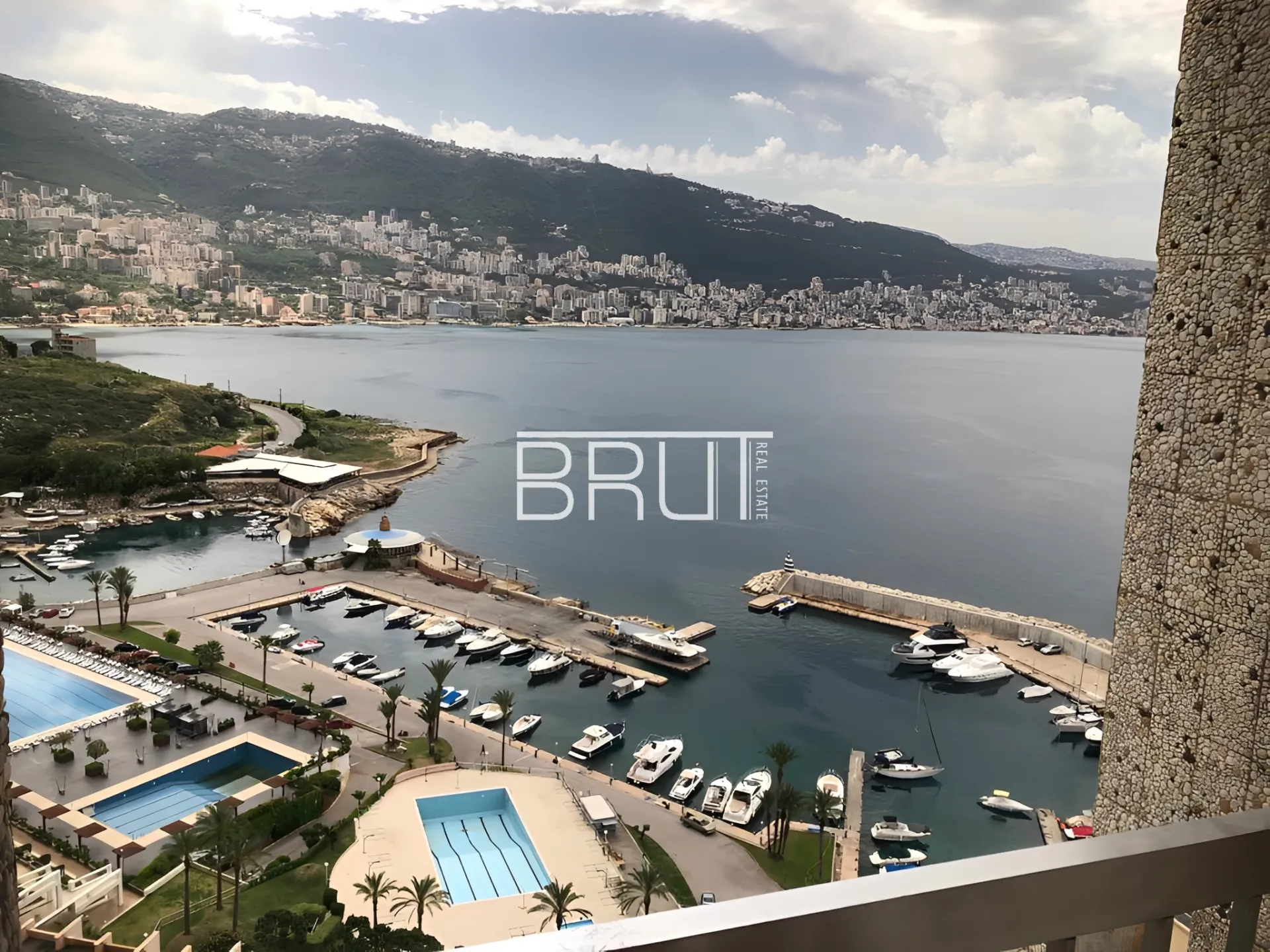 Chalet for Rent in Tabarja - 1 bed, 1 bath