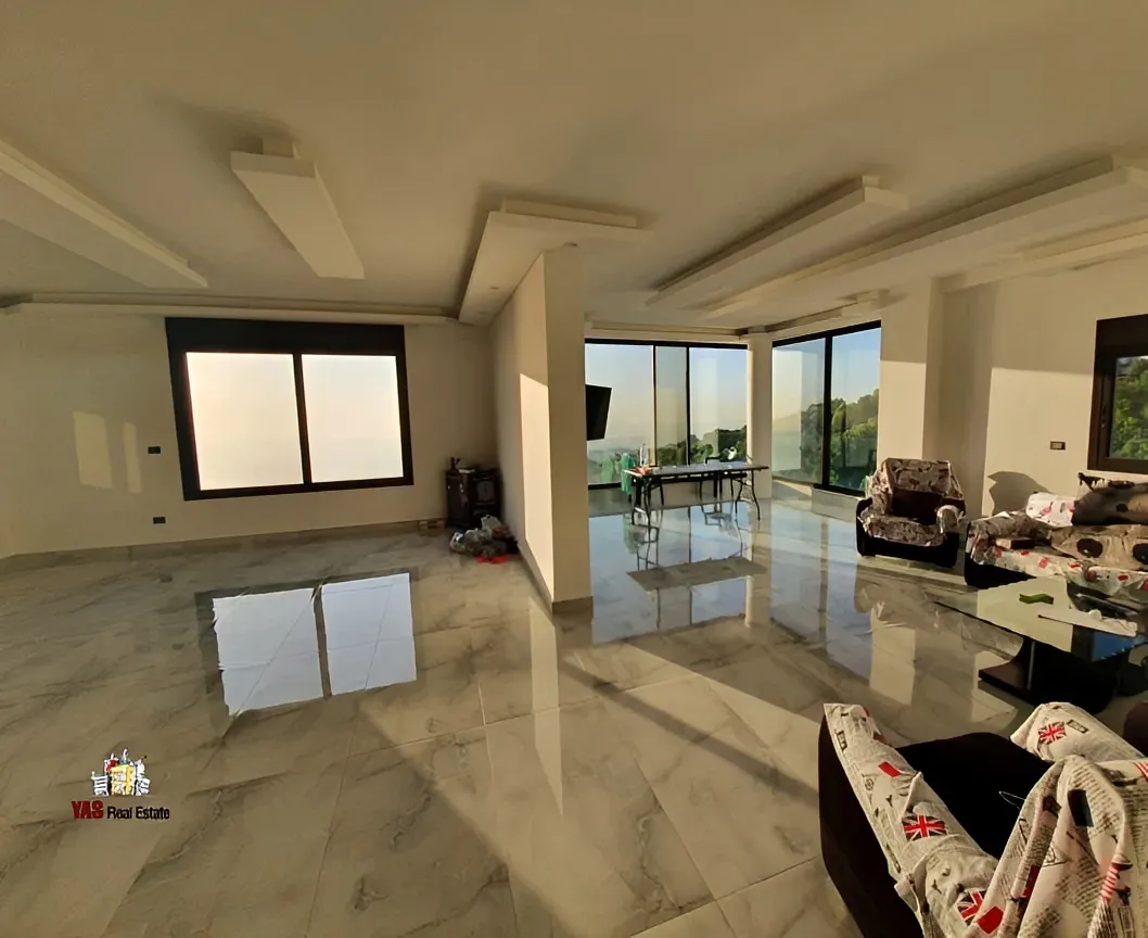 Villa for Sale in Ghosta