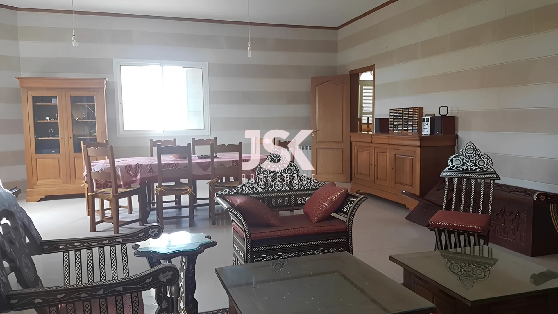 Villa for Sale in Gharfine