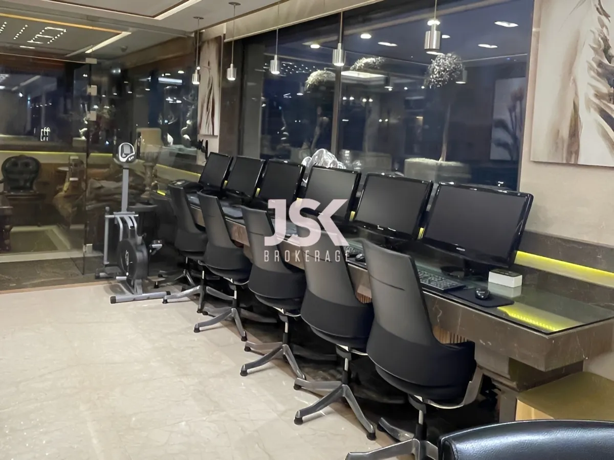 Office for Sale in Jnah