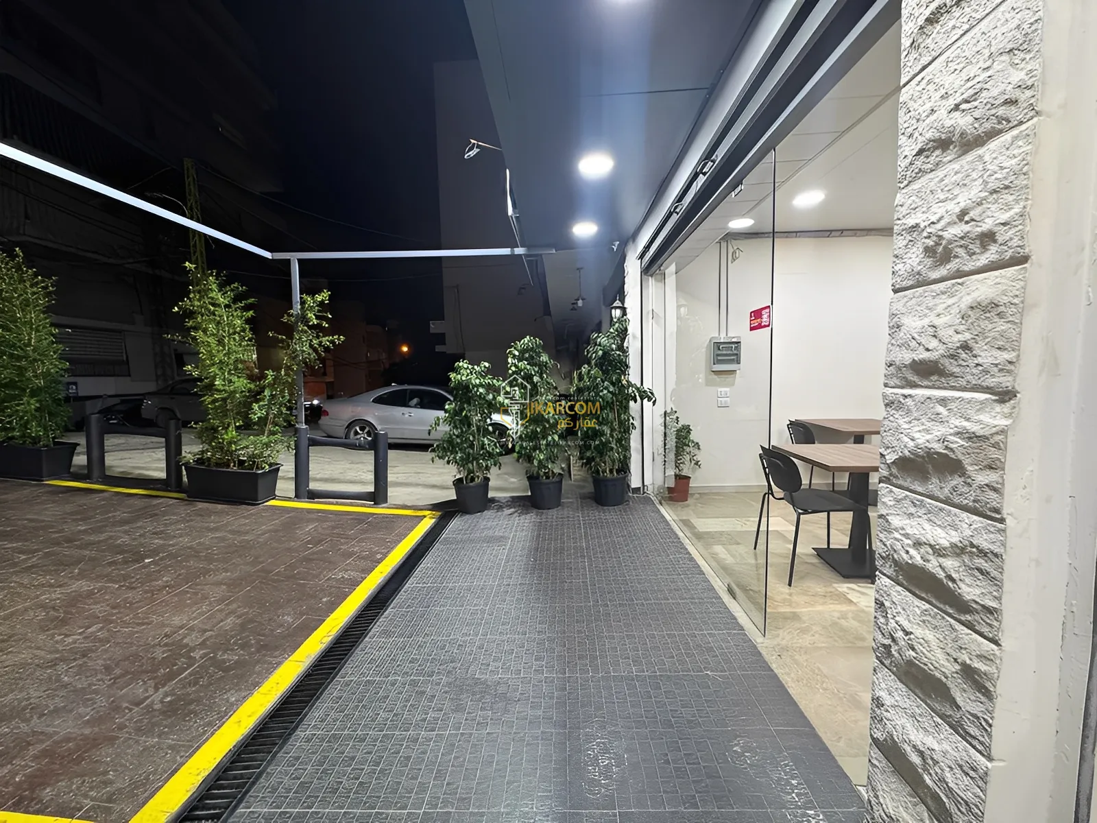 Shop for sale in Dekweneh