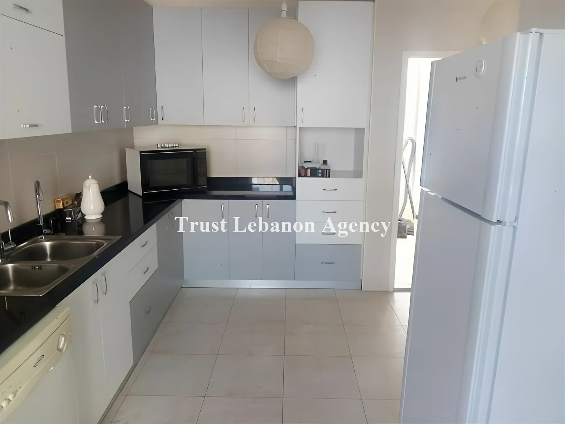 Apartment for Rent in Ashrafieh Beirut Lebanon - 2 bed, 3 bath