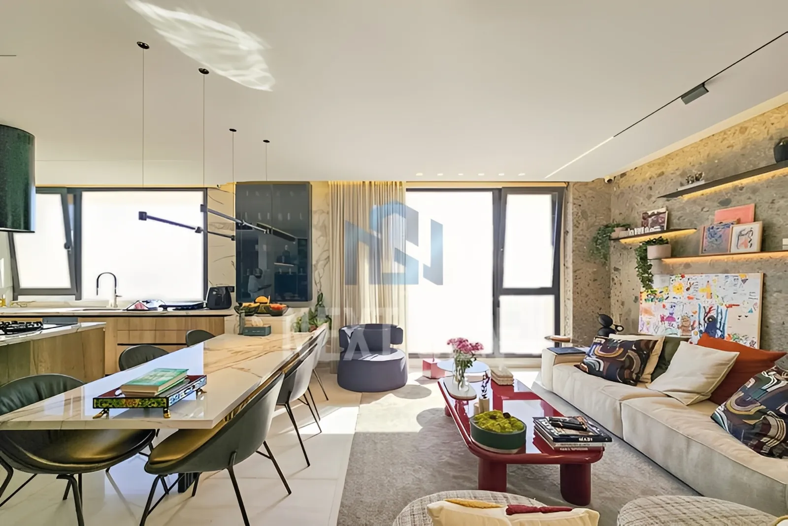 Apartment for Sale in Achrafieh - 3 bed, 4 bath