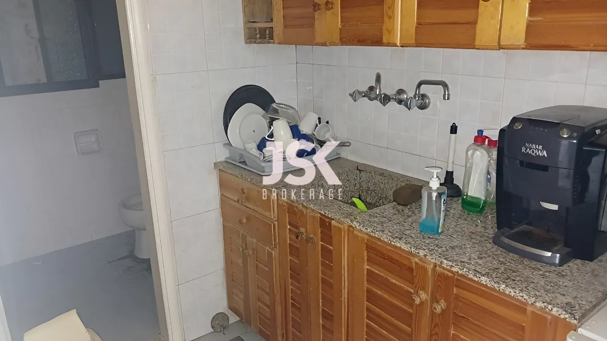 Office for rent in Jal El Dib