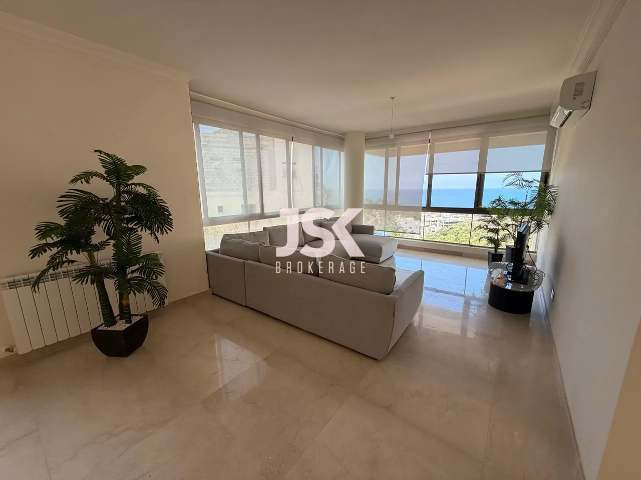 Apartment for Rent in Aamchit