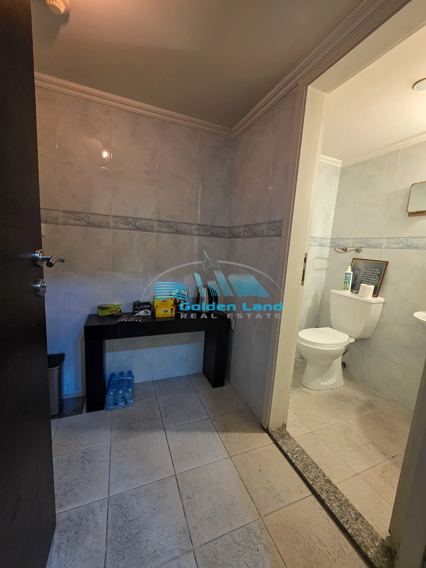 Office for rent in Baouchriyeh, Lebanon