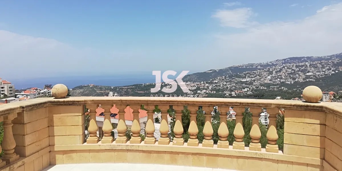 Villa for Sale in Qornet El Hamra, Lebanon