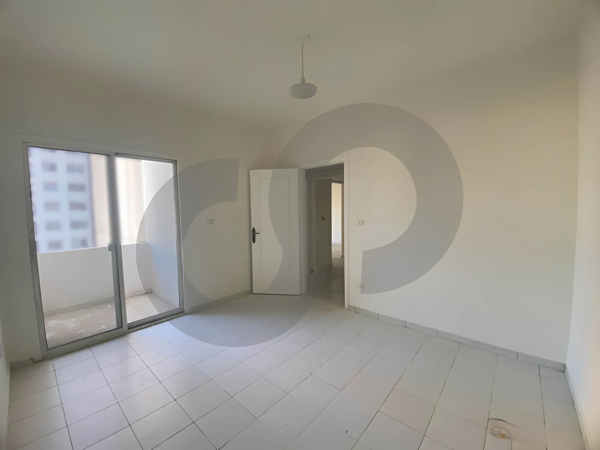 Apartment for Sale in Ras Al Naba'a - 3 bed, 2 bath