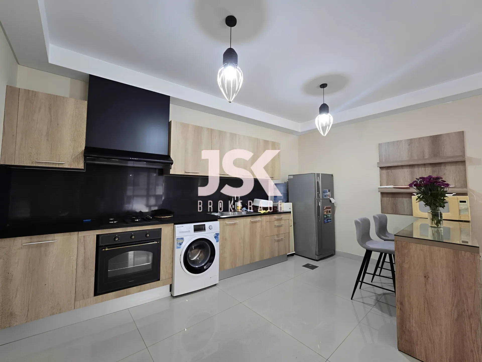 Apartment for Sale in Syoufi, Beirut, Lebanon - 2 bed, 2 bath