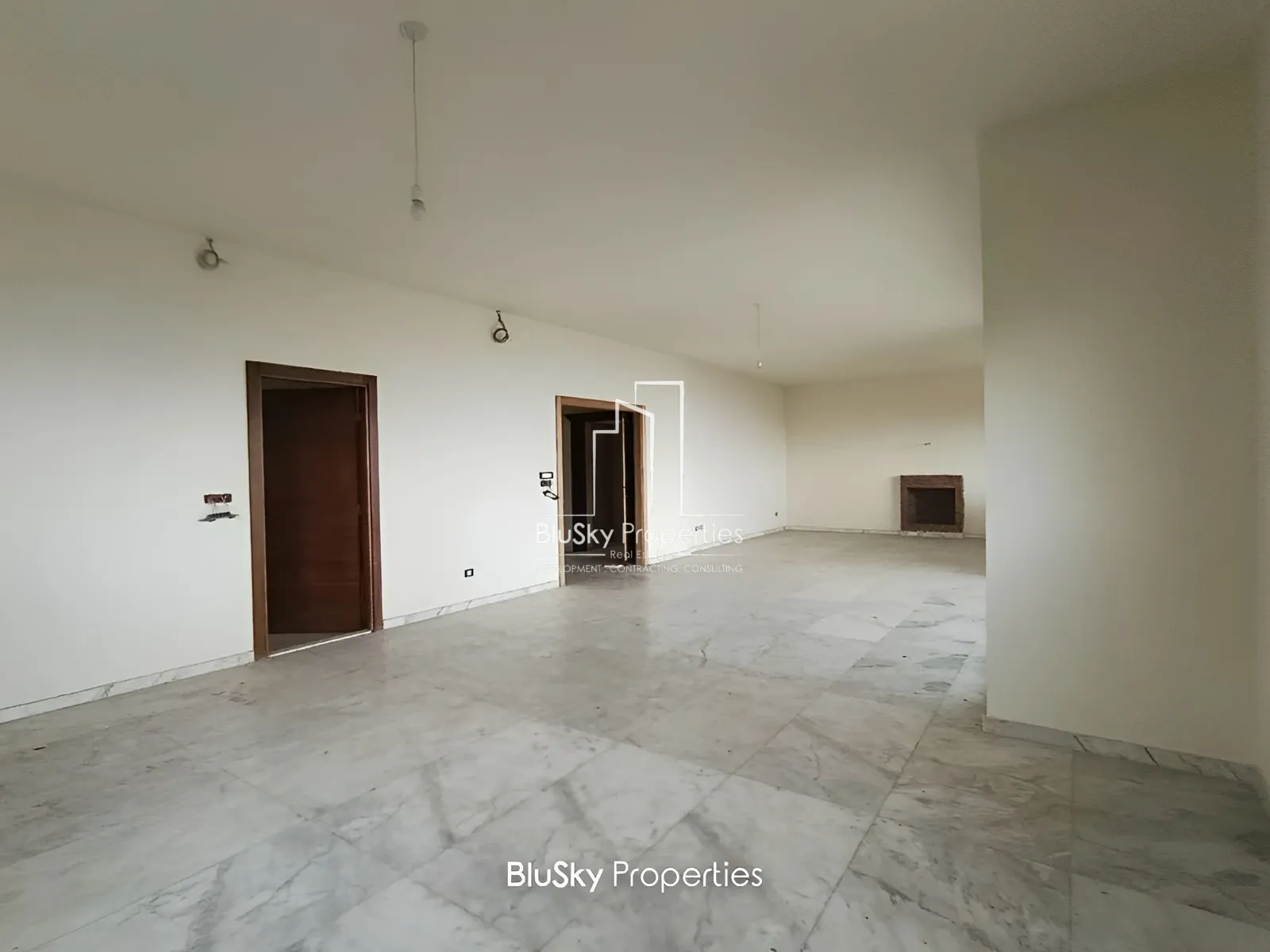 Apartment for Sale in Adma