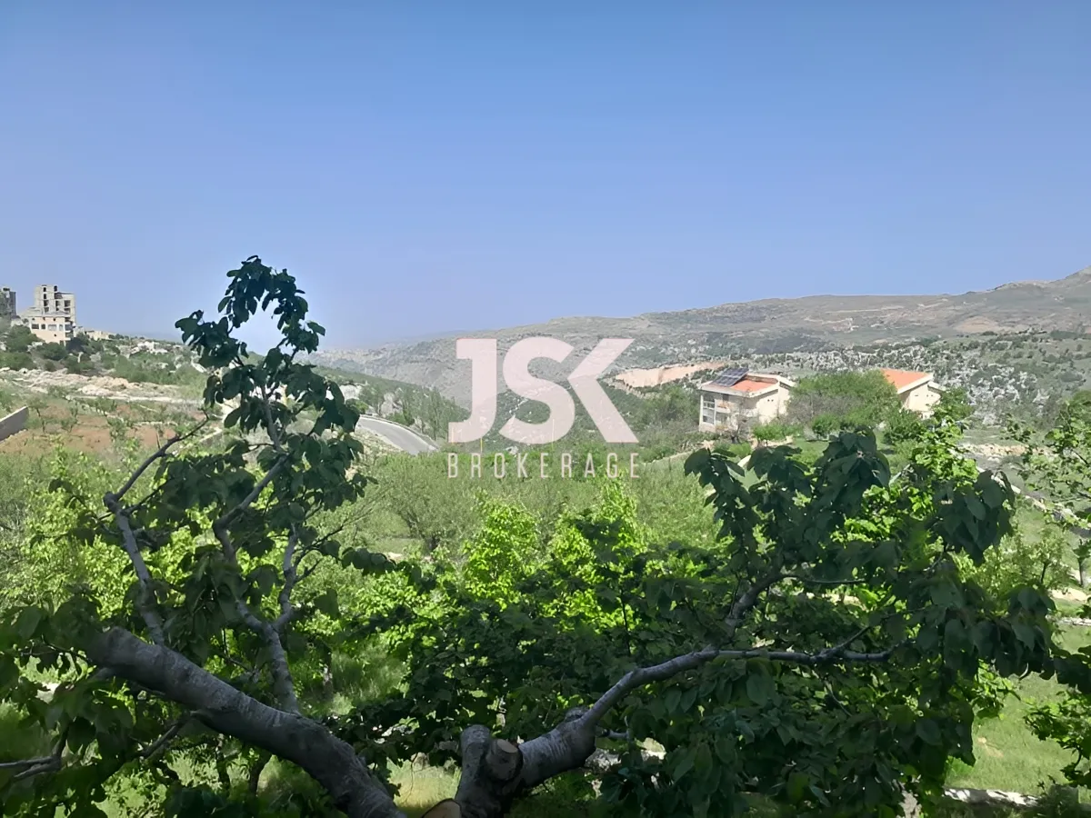 Land for Sale in Majdal Tarchich, Lebanon