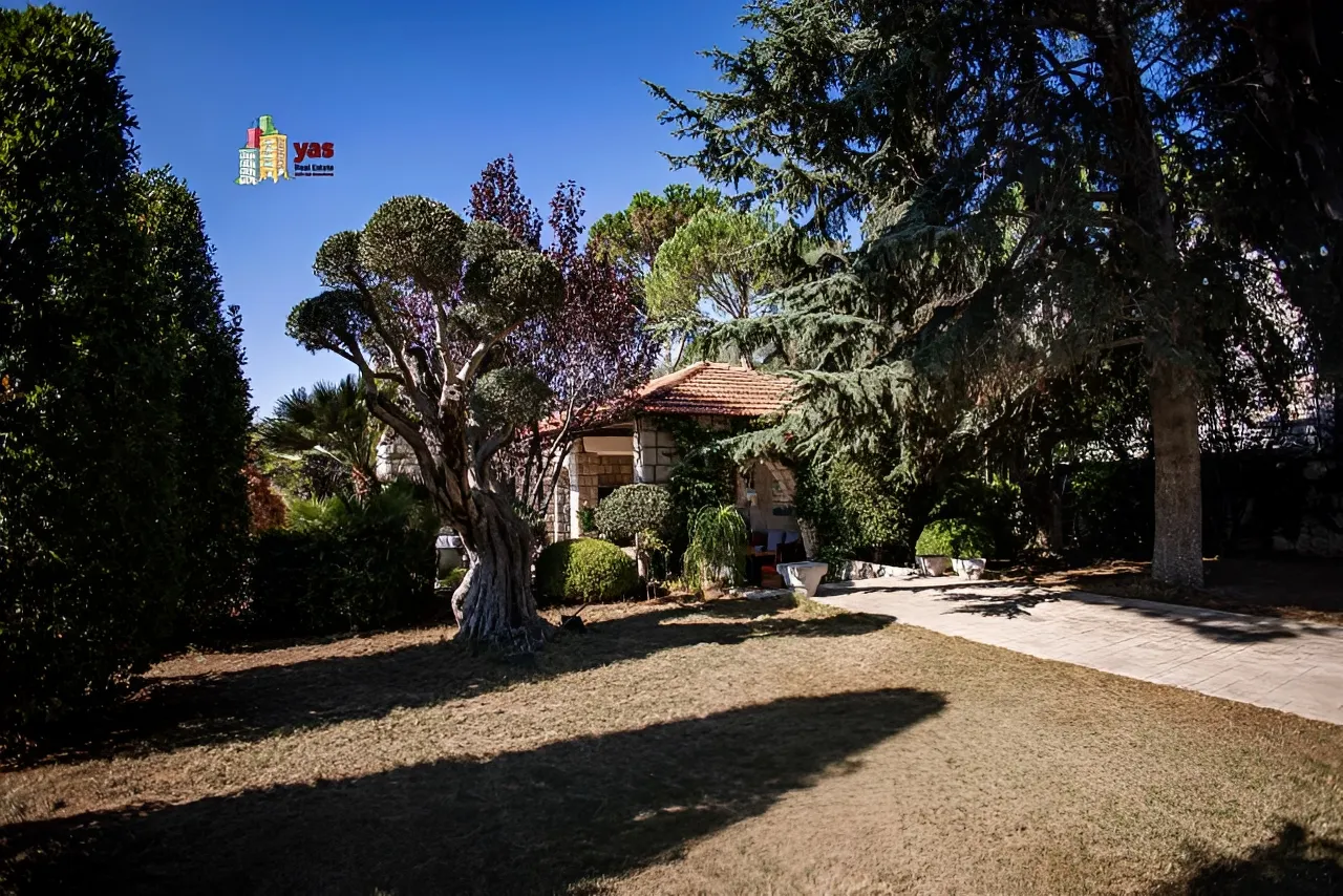 Villa for Sale in Ajaltoun