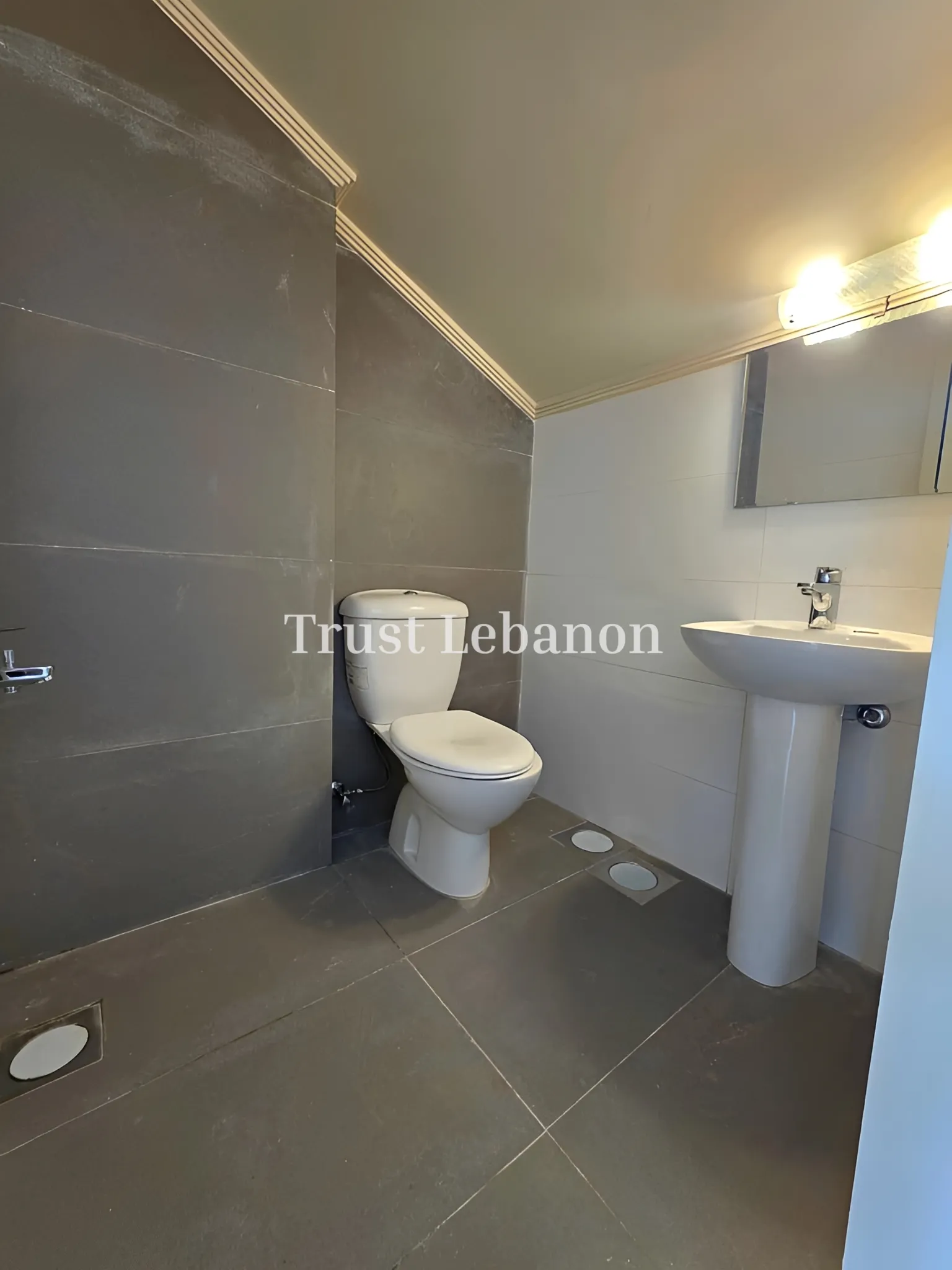 Duplex for sale in Cornet Chahwan