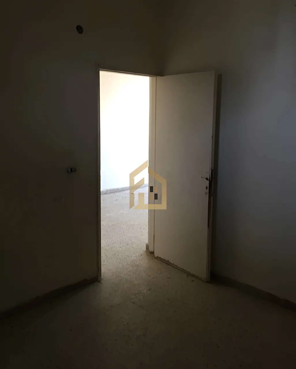 Apartment for sale in Tarik El Jdideh, Bayrut, Lebanon