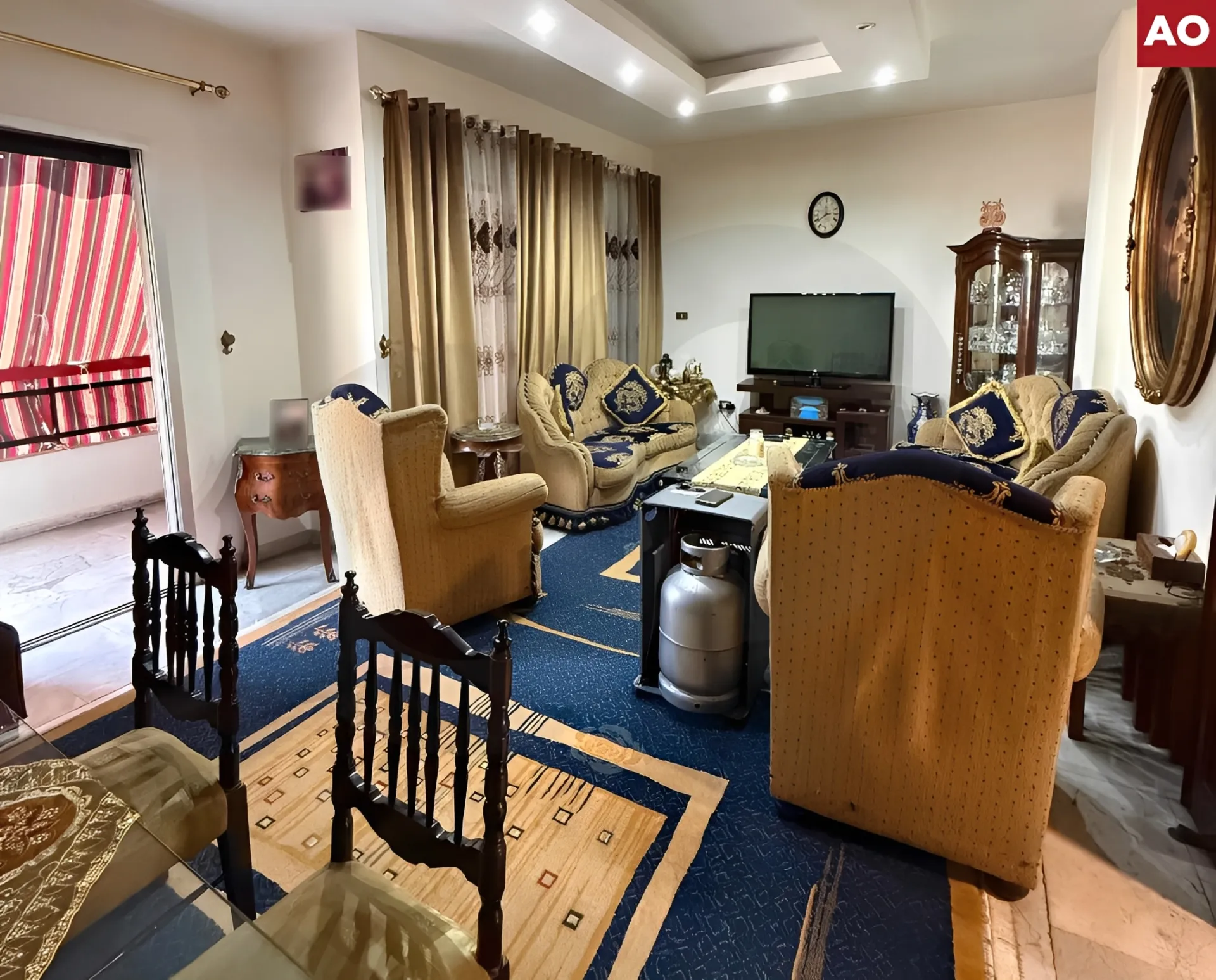 Apartment for Sale in Zeidaniye, Bayrut, Lebanon - 3 bed, 2 bath