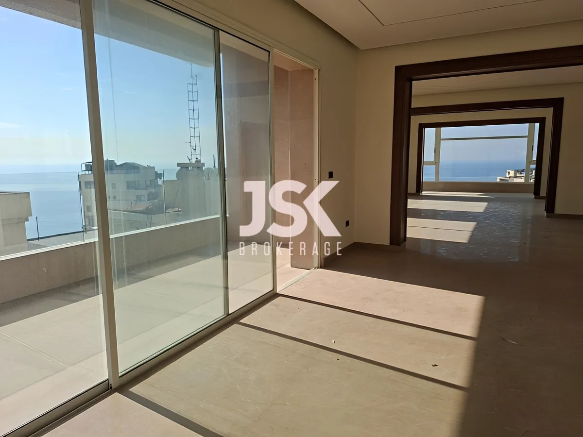 Apartment for Sale in Ain El Tineh,, Beirut, Lebanon - 3 bed, 4 bath