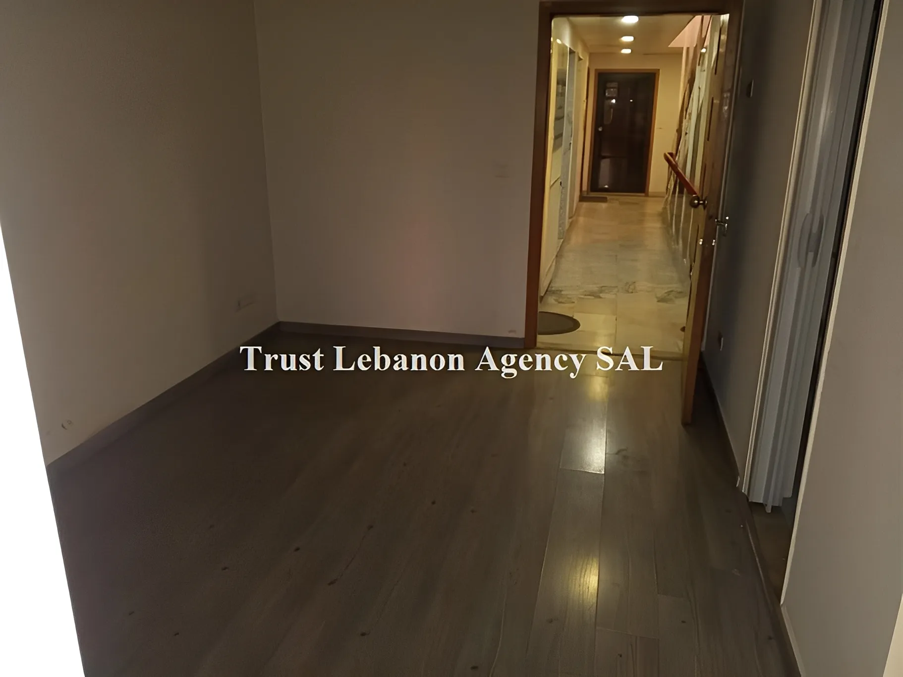 Office for rent in Baabda, Hazmieh