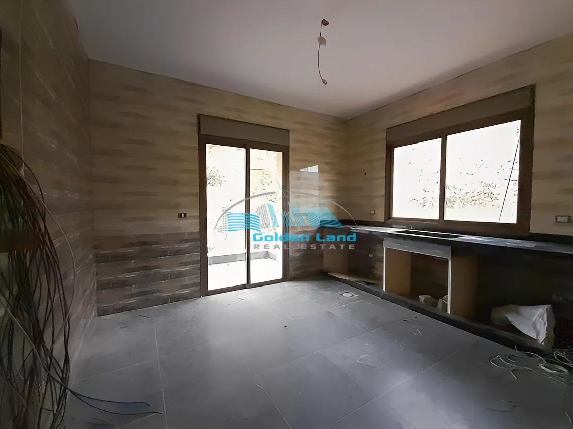 Apartment for Sale in Majdal Tarchich, Lebanon - 2 bed, 3 bath