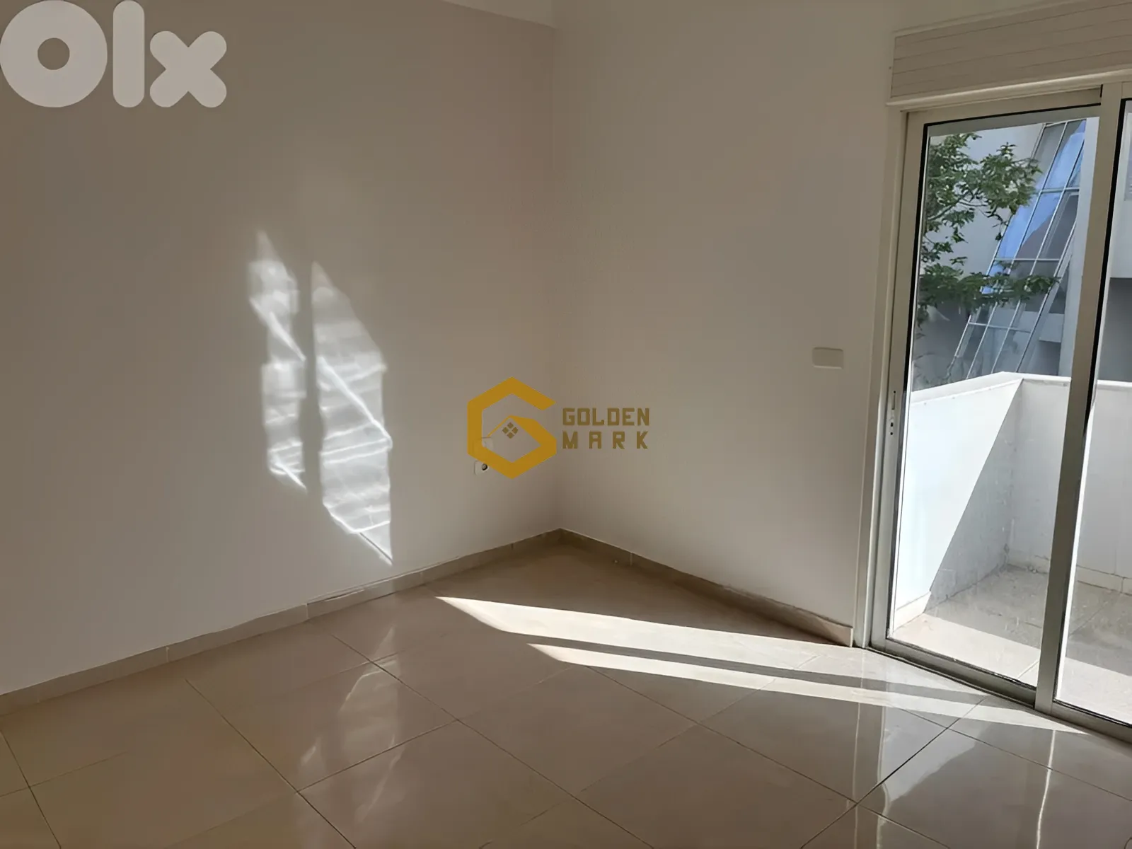 Apartment for Sale in Haret Sakher