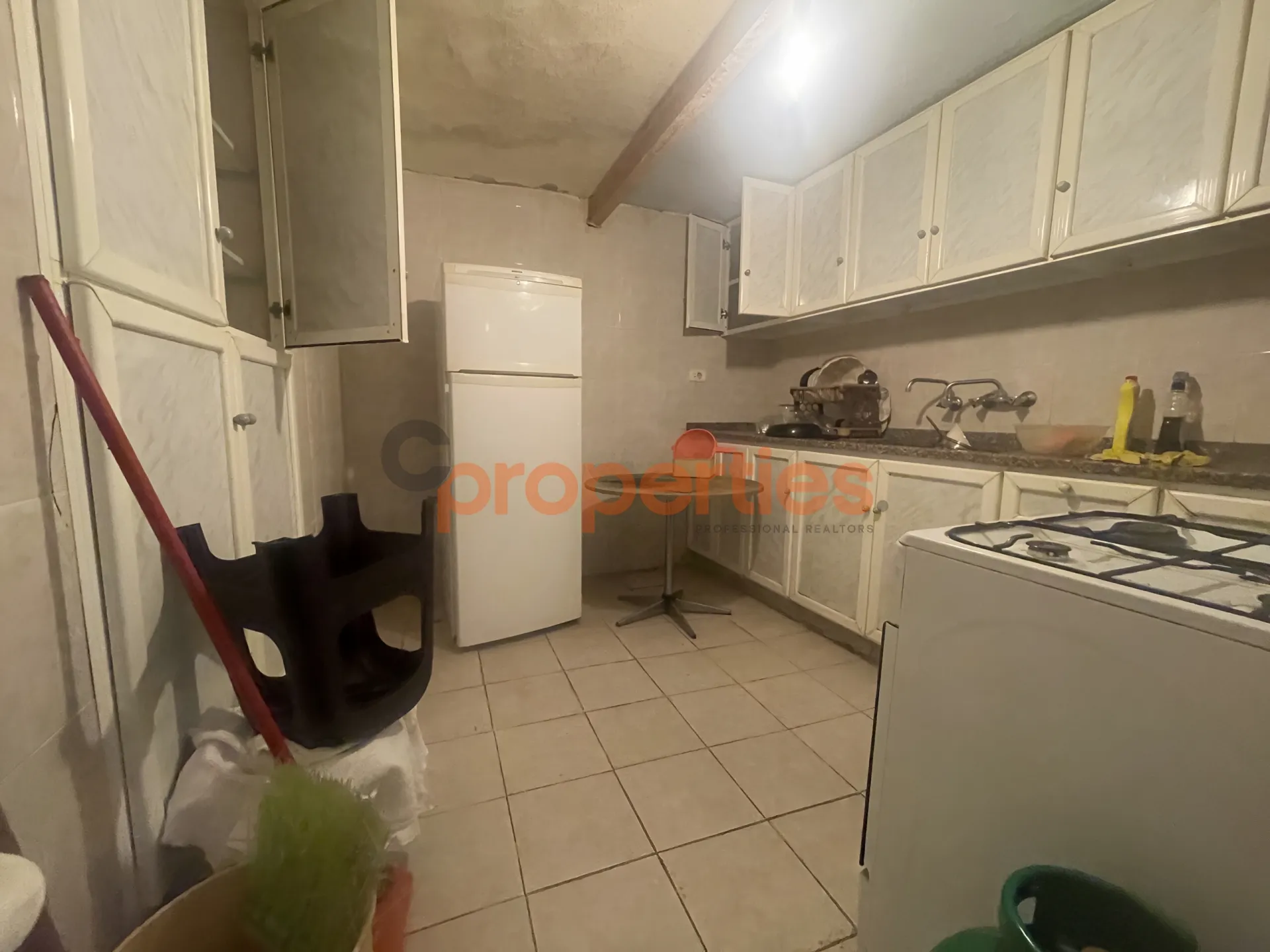 Restaurant for Rent in Rayfoun