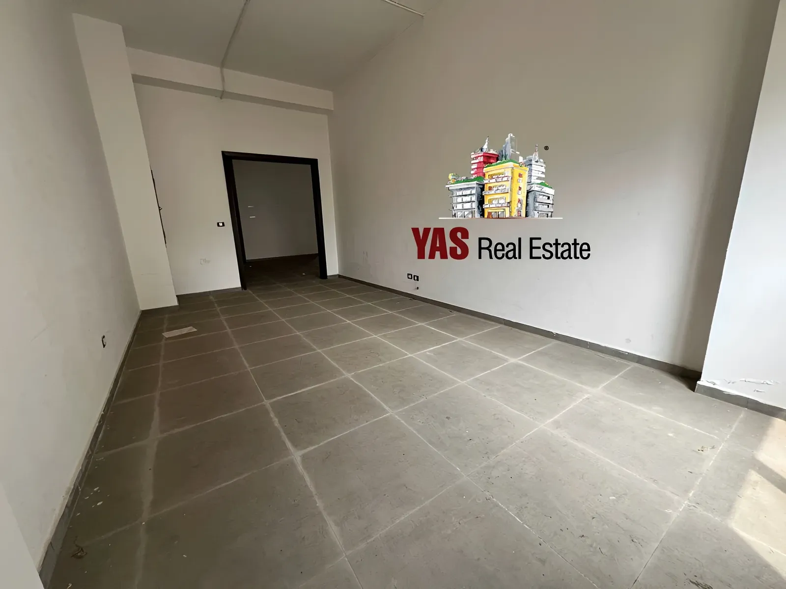 Showroom for rent in Zouk Mikael