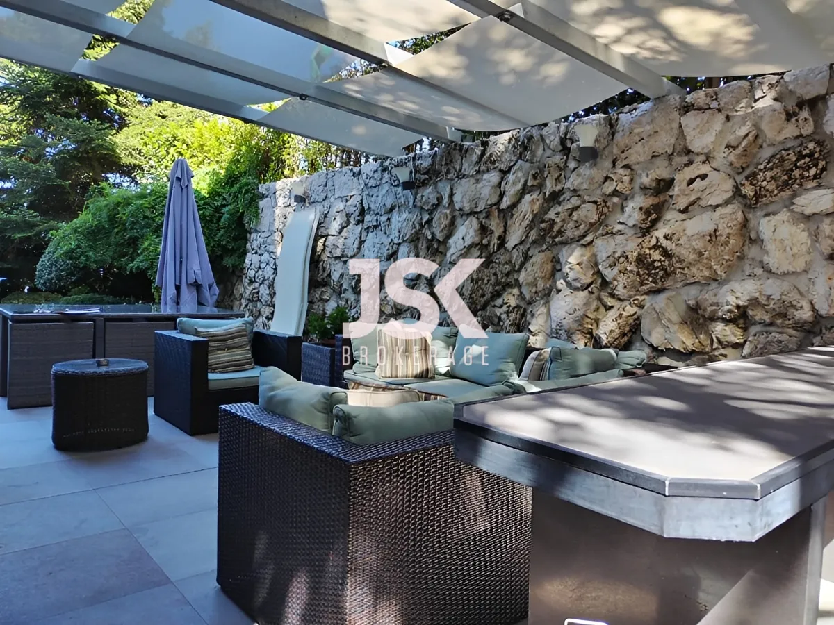 Apartment for Sale in Rayfoun, Lebanon - 2 bed, 3 bath