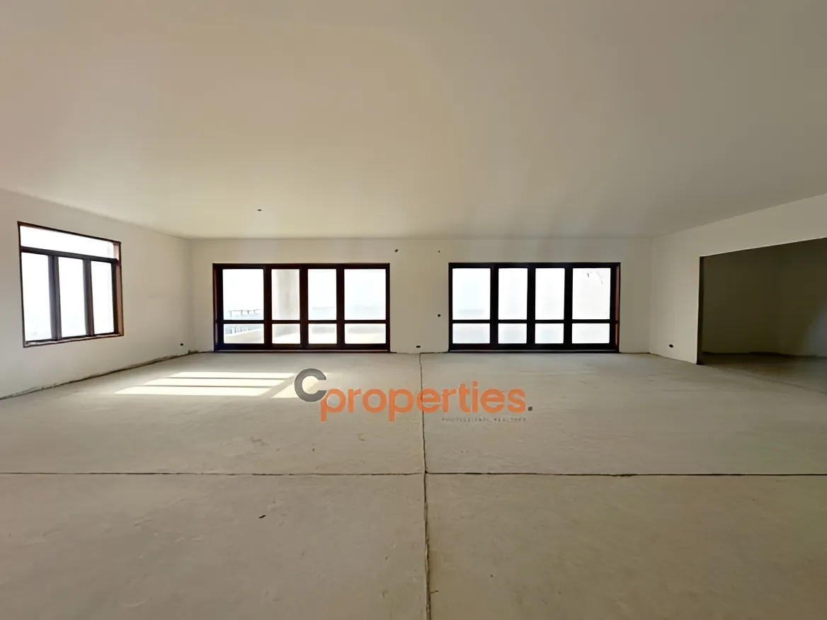 Apartment for Sale in Mtaileb - 4 bed, 5 bath