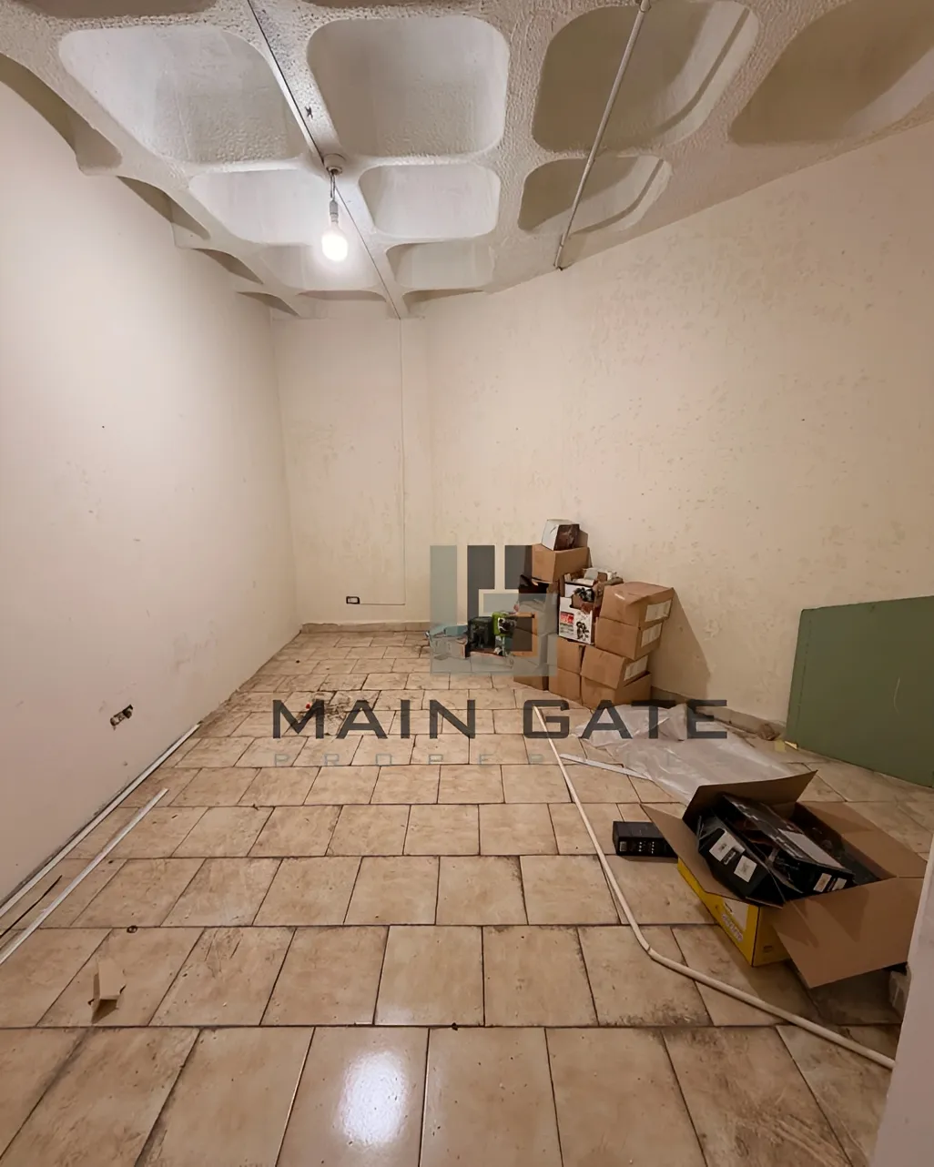 Warehouse for rent in Dbayeh, Lebanon