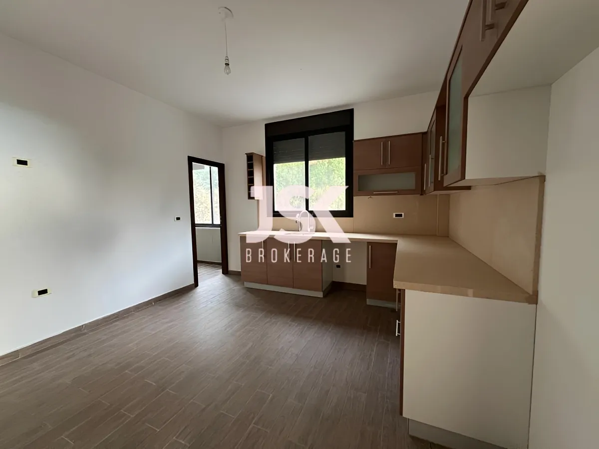 Apartment for Sale in Kfar Hbab, Lebanon