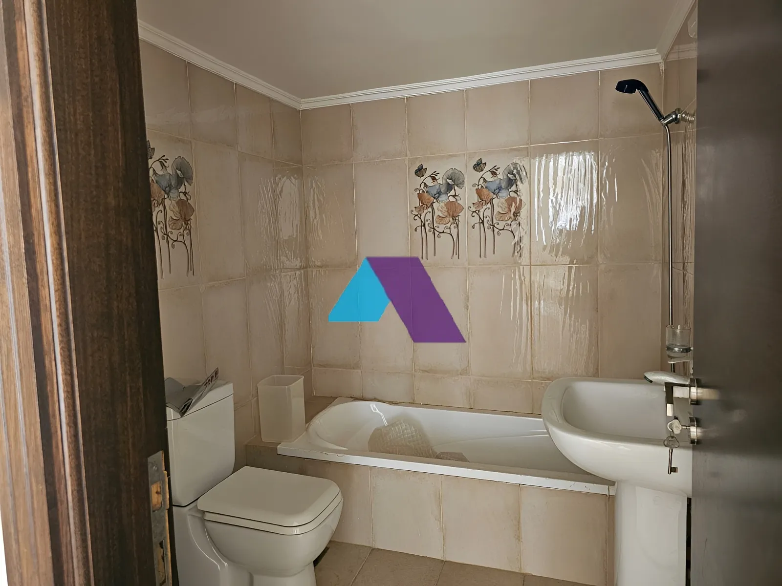 Apartment for Sale in Chouaifet El Aamroussieh