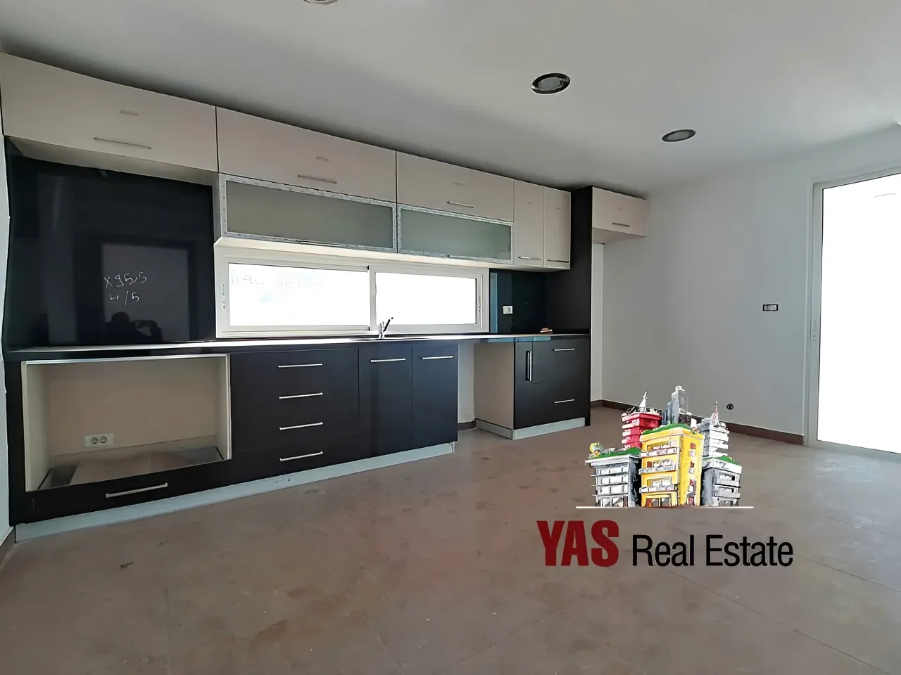 Apartment for Sale in Haret Sakhr