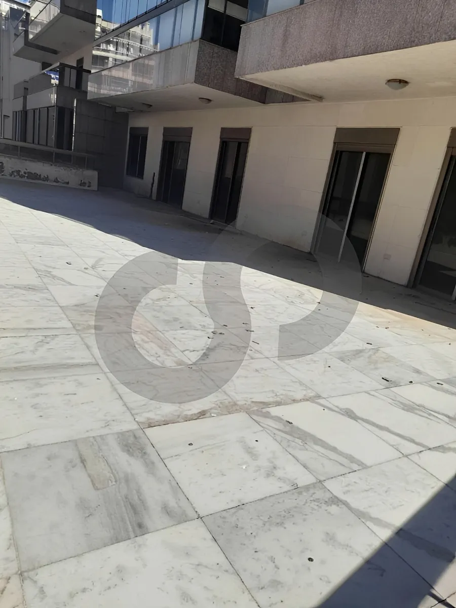 Apartment for Sale in Hamra, Beirut, Lebanon - 3 bed, 4 bath