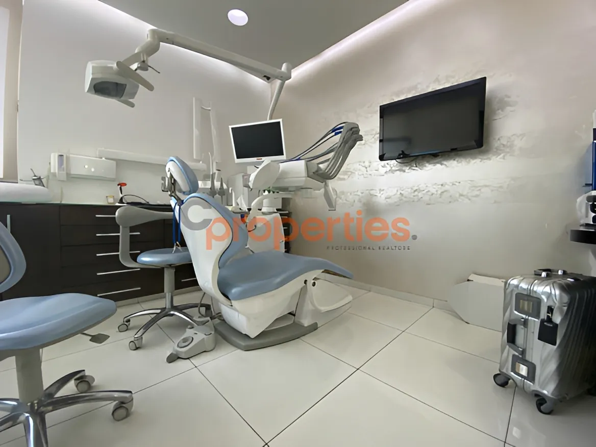 Clinic for Sale in Jal El Dib