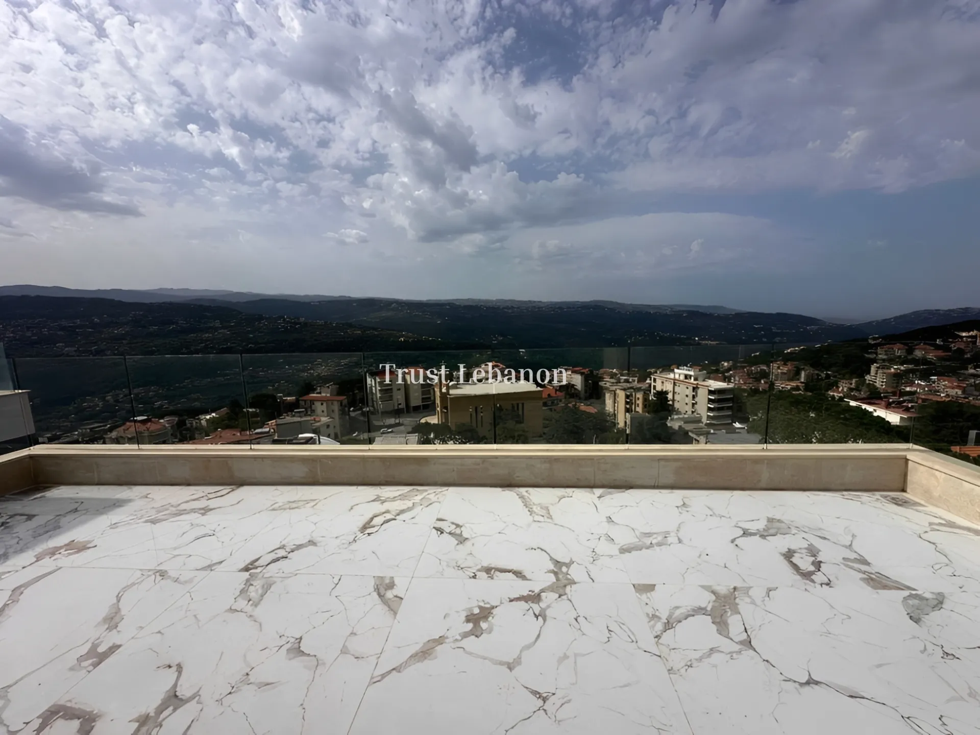Apartment for Sale in Metn Baabdat Lebanon - 3 bed, 5 bath