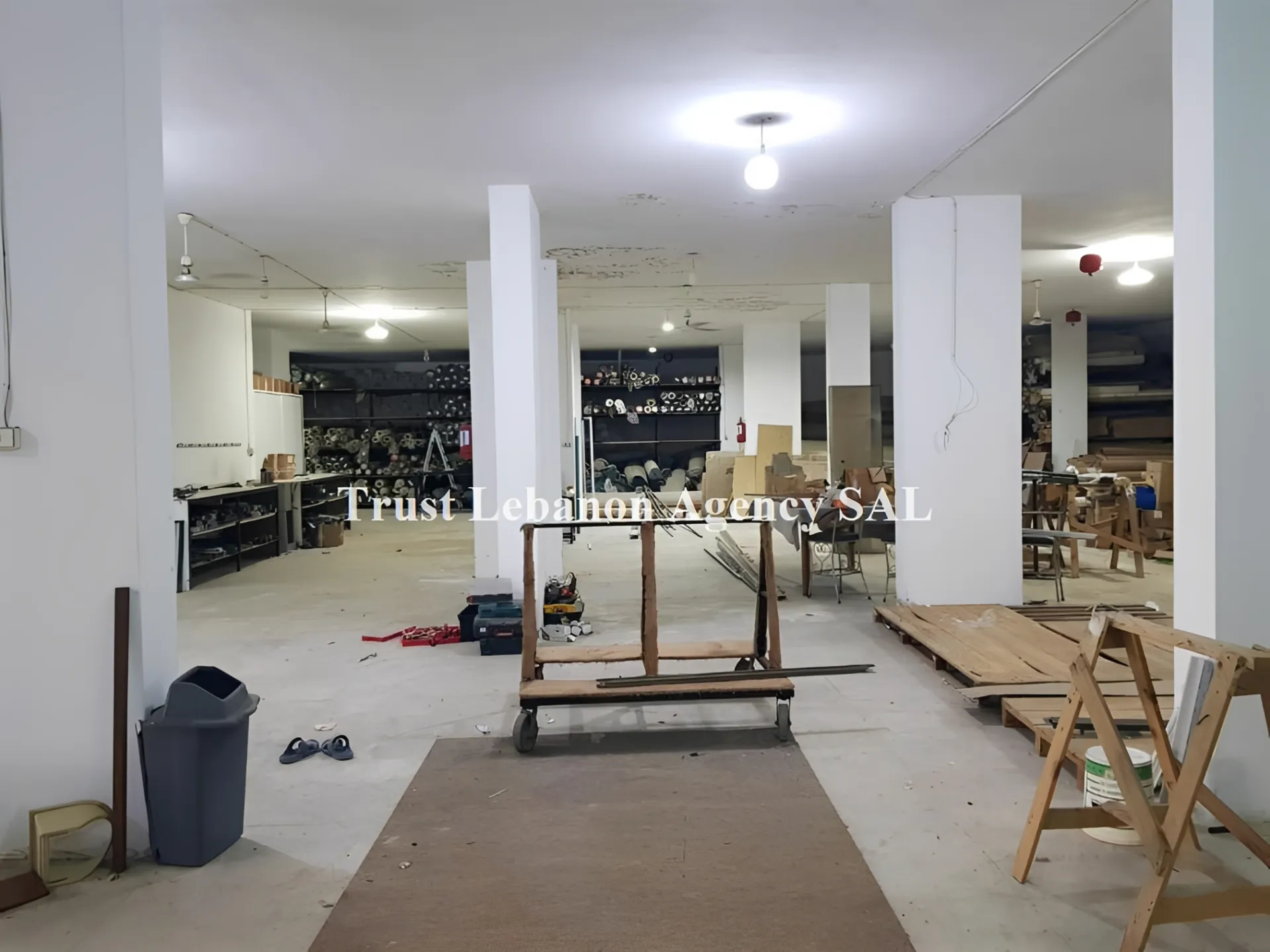 Commercial Property for Sale in Dohat El Hoss
