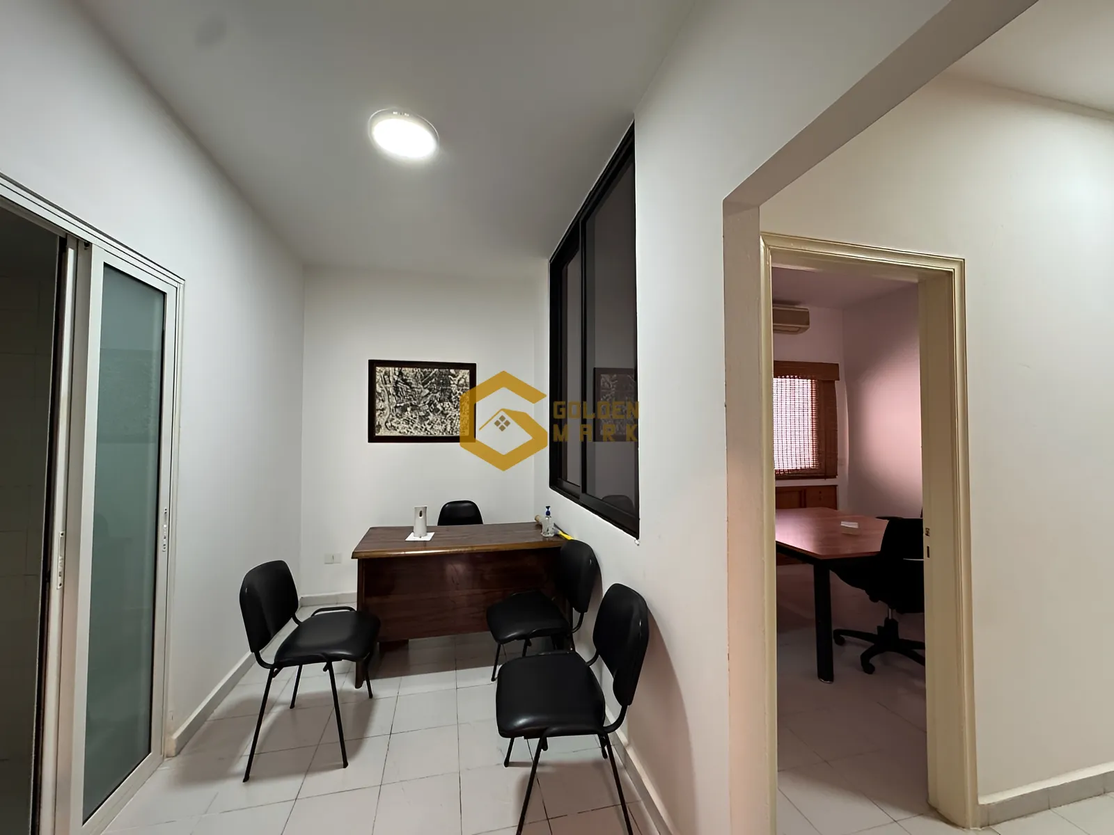Office for rent in Baouchriyeh